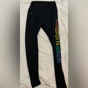 FULL LENGTH HI-RISE AVIATOR NATION LEGGINGS - BLACK